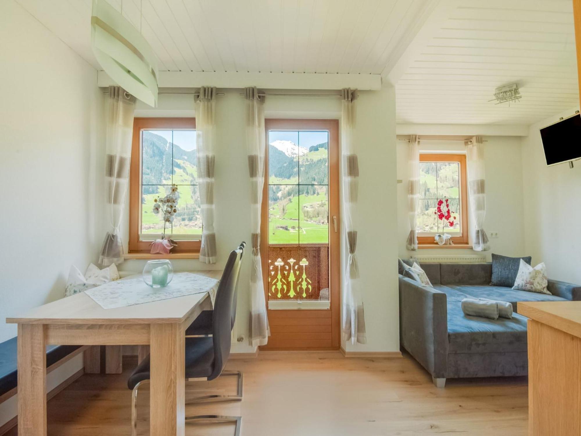 Apartment With Panoramic View Ramsau im Zillertal Exteriör bild
