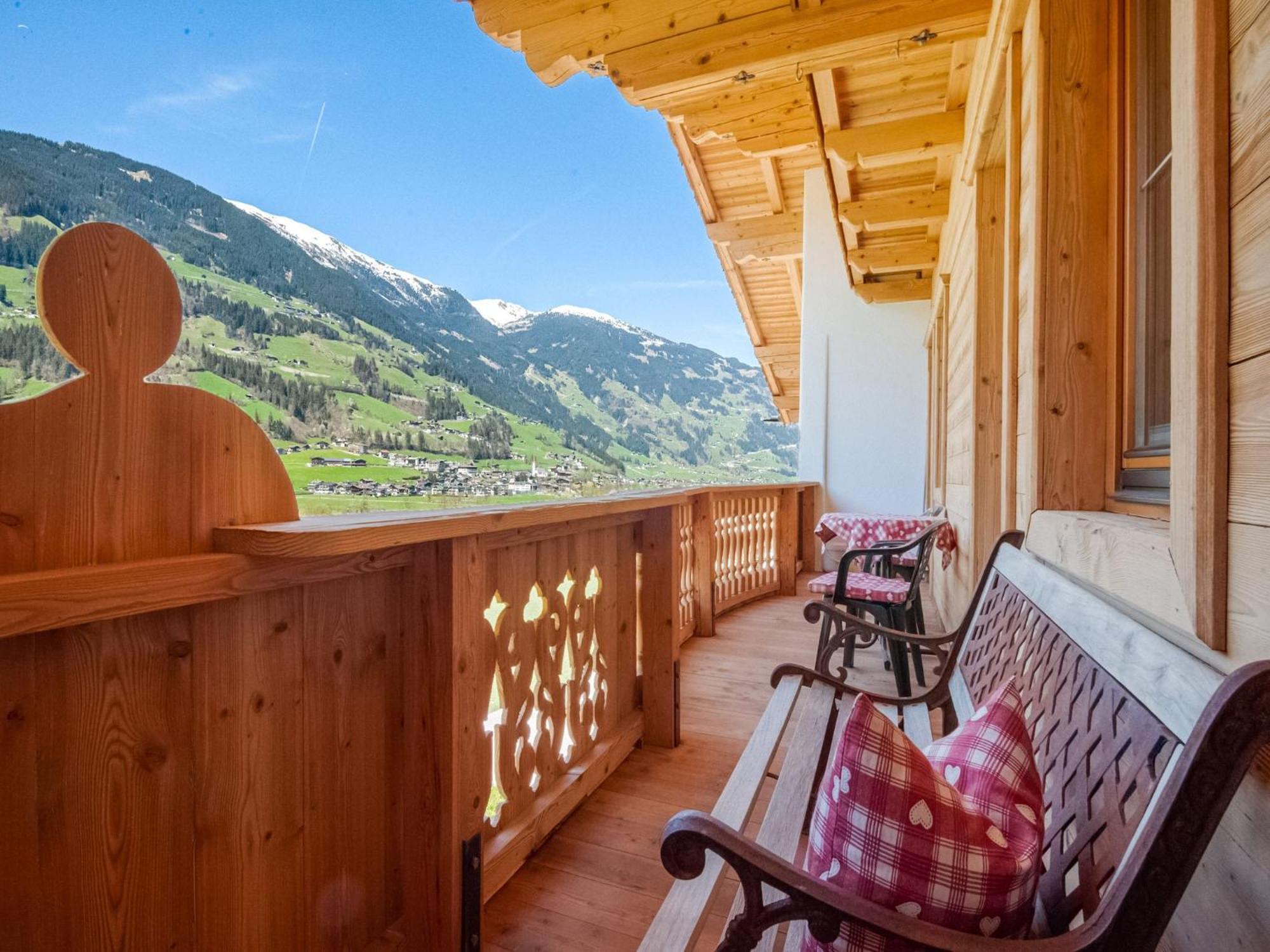 Apartment With Panoramic View Ramsau im Zillertal Exteriör bild