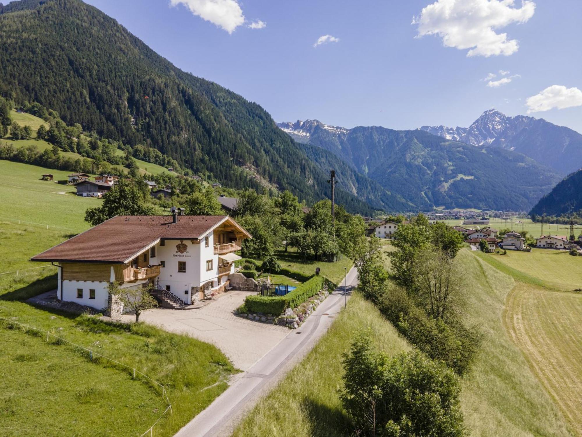 Apartment With Panoramic View Ramsau im Zillertal Exteriör bild